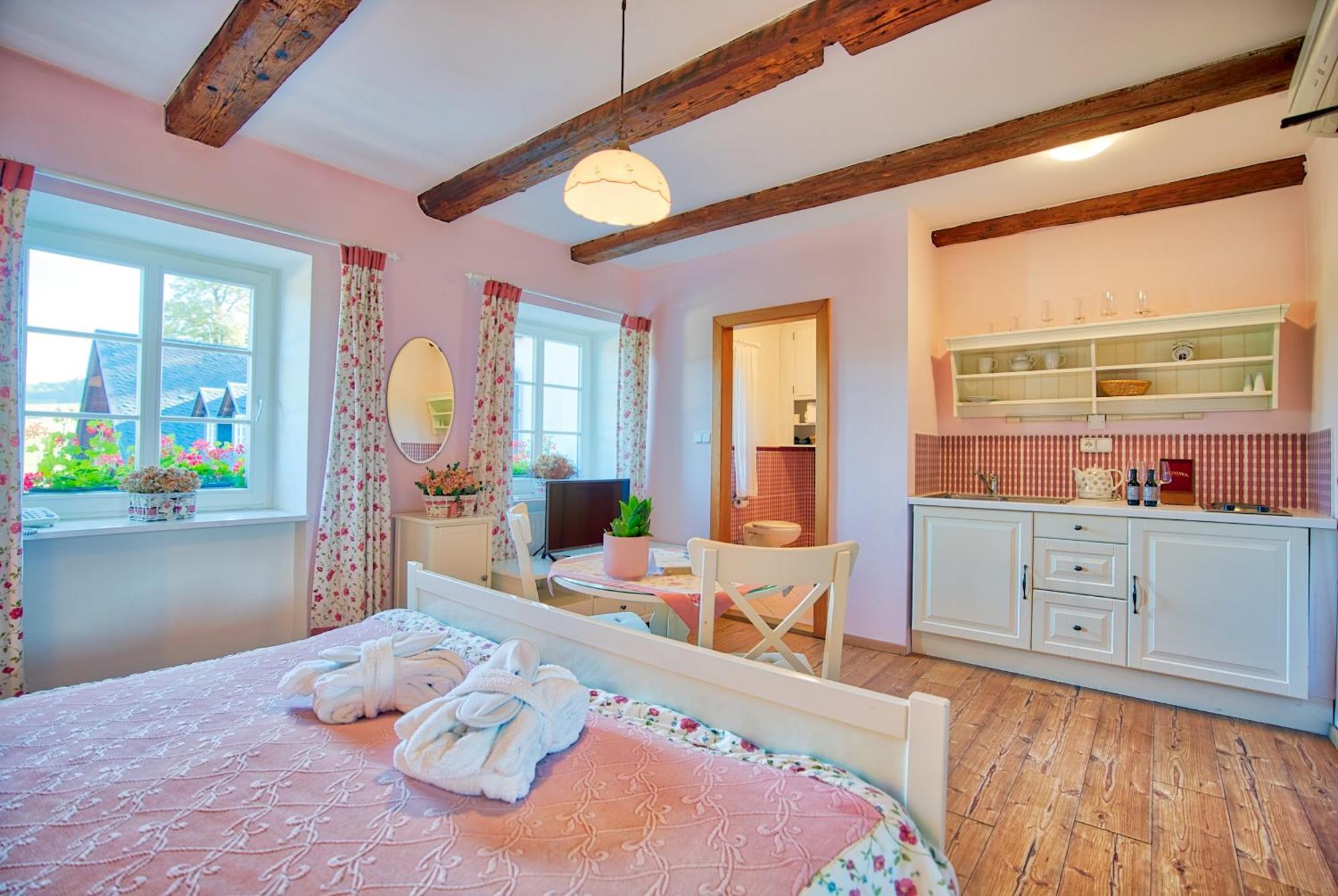 Apartman-Hotel Jitravsky Dvorec Rynoltice Bagian luar foto
