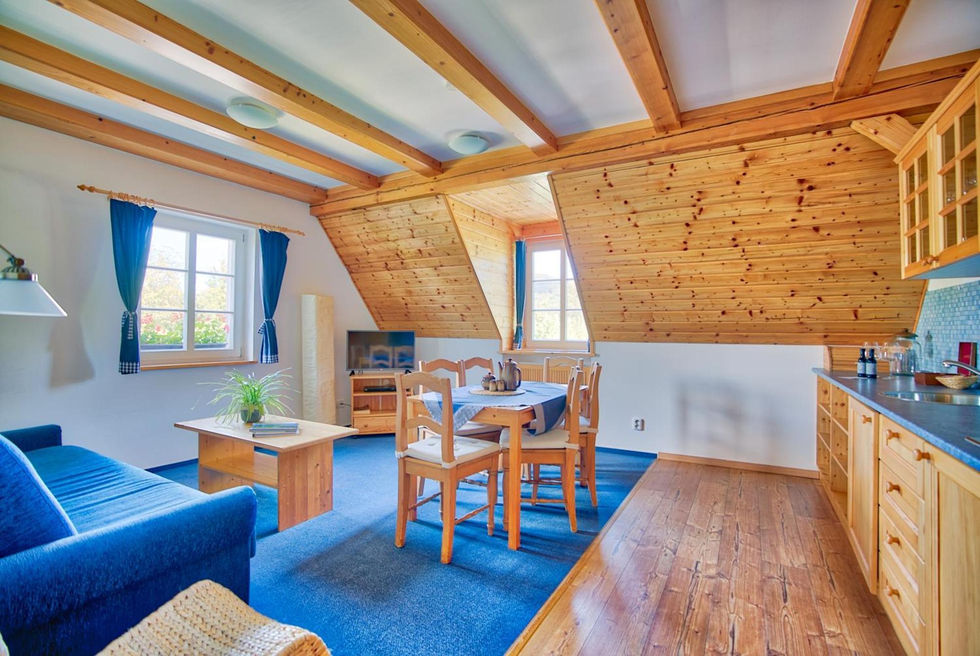 Apartman-Hotel Jitravsky Dvorec Rynoltice Bagian luar foto