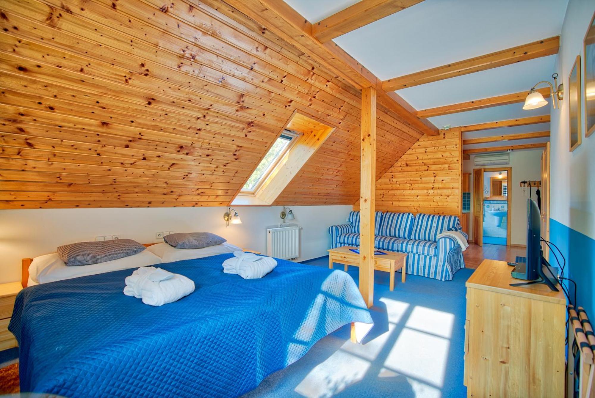 Apartman-Hotel Jitravsky Dvorec Rynoltice Bagian luar foto