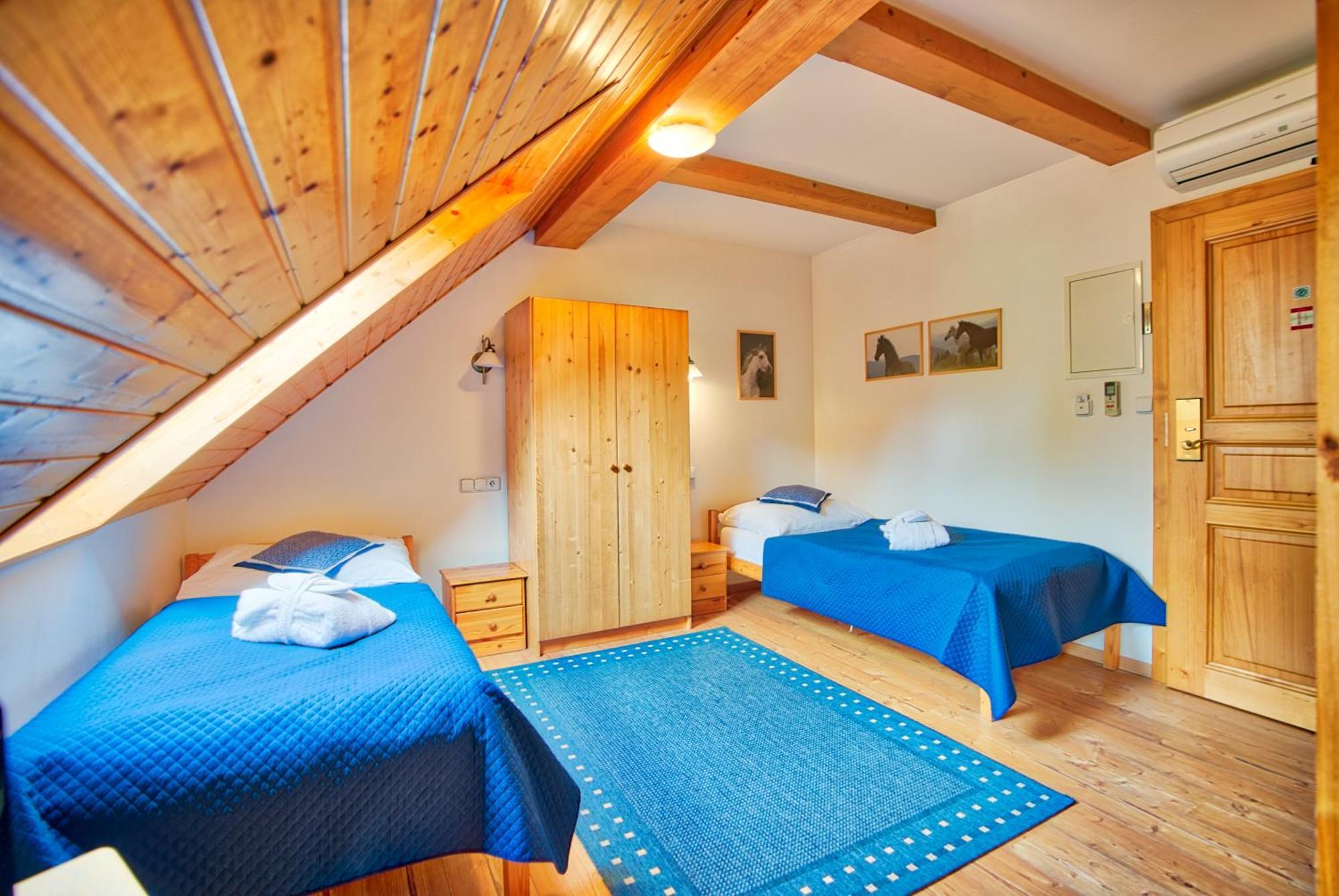 Apartman-Hotel Jitravsky Dvorec Rynoltice Bagian luar foto